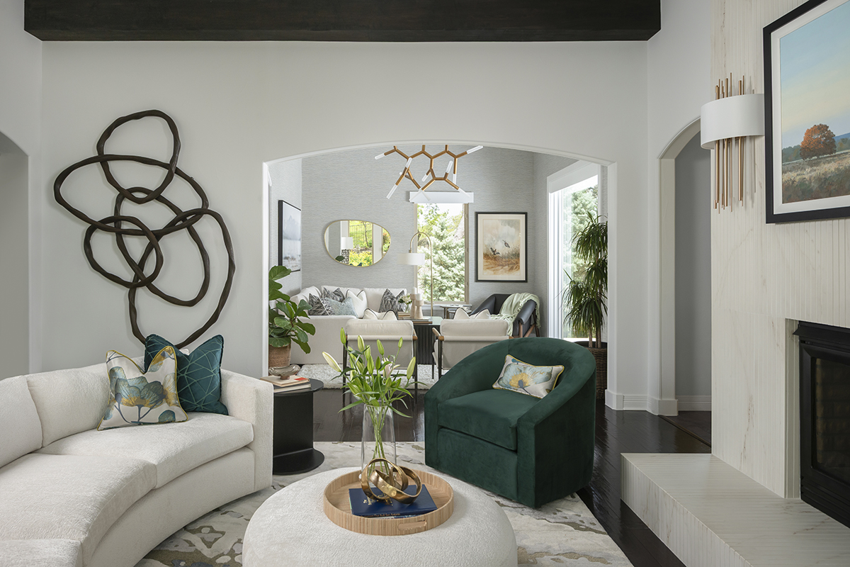 Sitting room with fireplace