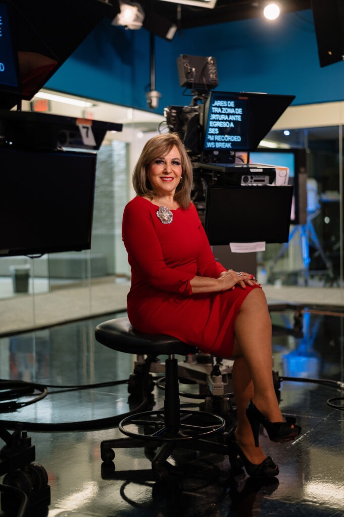 Univision Monica DT1 1074 1